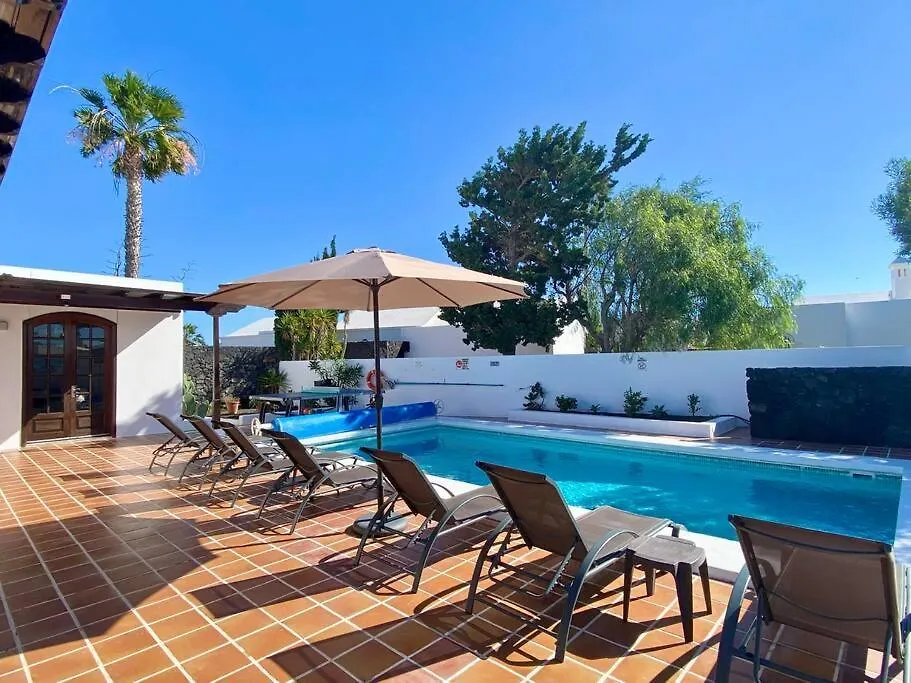 Villa Alicia By Jk Lanzarote Puerto del Carmen  0*, Puerto del Carmen (Lanzarote)