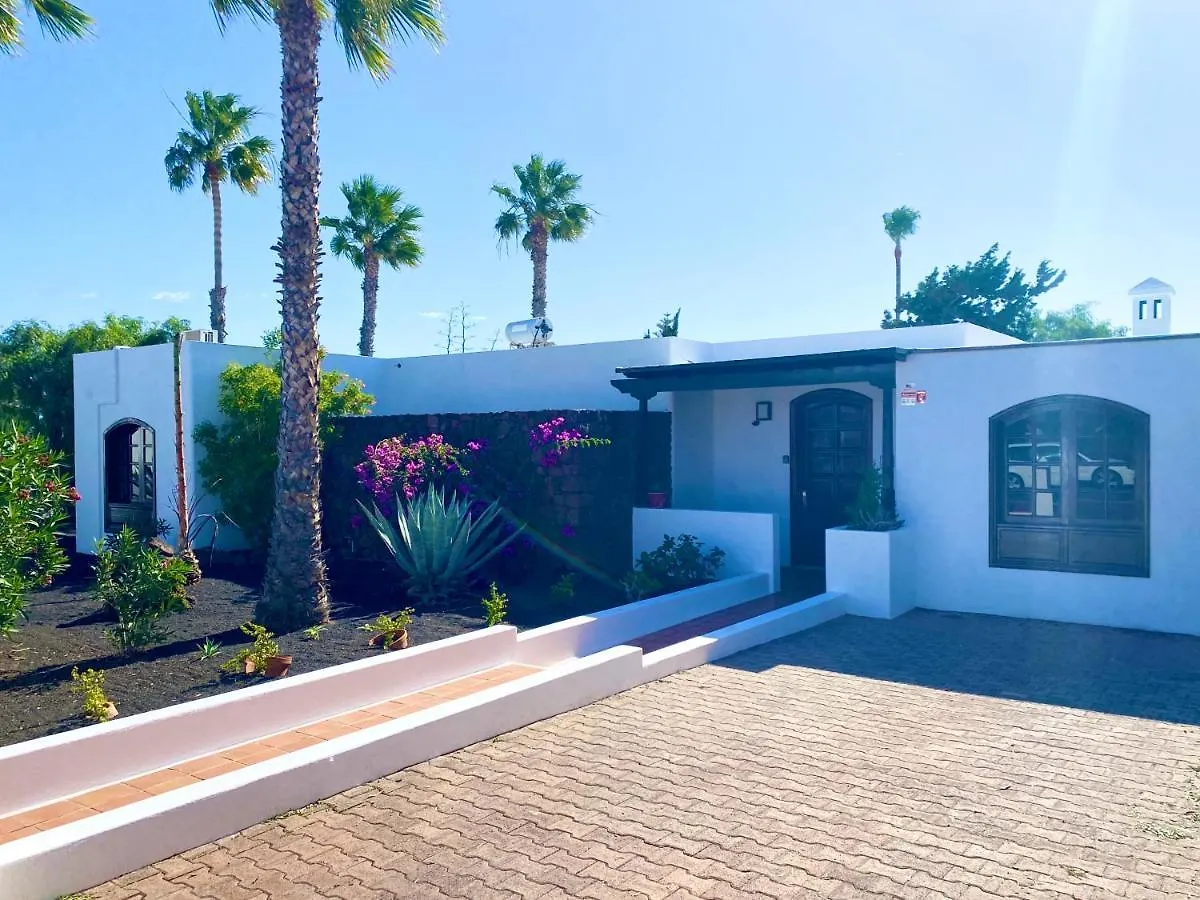 Villa Alicia By Jk Lanzarote Puerto del Carmen